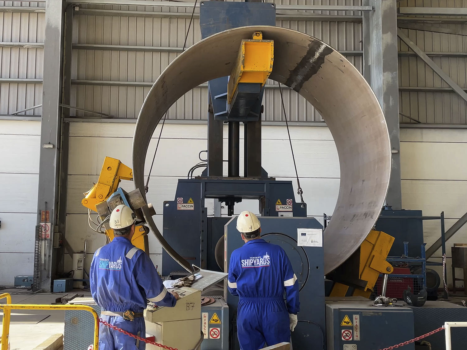 Rolling-machine-for-offfshore-wind-fabrication
